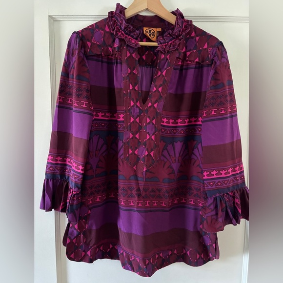 Tory Burch Tops - Women’s Tory Burch 100% silk printed tunic size 10